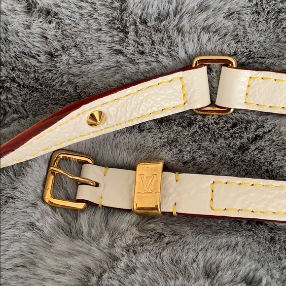 Louis Vuitton Medium Belt - Picture 2 of 5